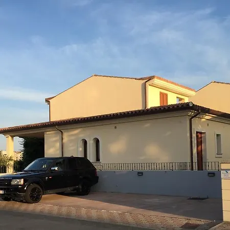 בית הארחה Residence Olbia 3*