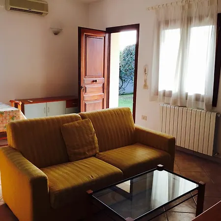 בית הארחה Residence Olbia
